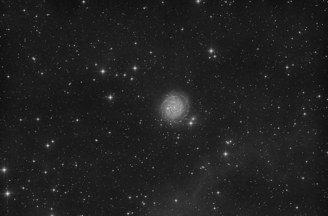 NGC 3344 B 1x90s B 50x180s G 1x90s G 48x180s L 35x90s L 206x180s R 3x90s R 47x180s SuperLum Crop MSGR Decon NR Draft1b jpg