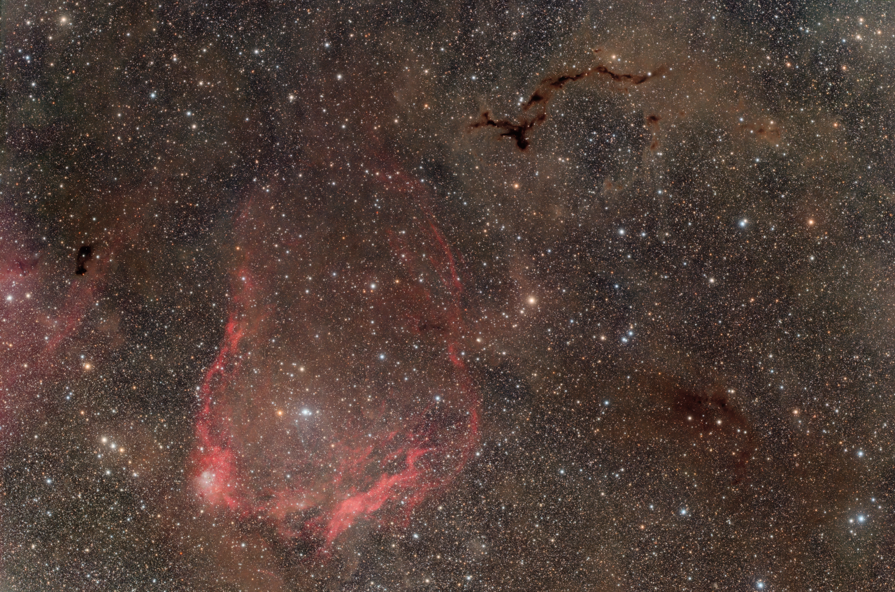 Sh2-129 Ou4 Barnard 148 354 HaRGB Ha3nm 14x360s Ha3nm 47x720s R 39x360s G 38x360s B 37x360s QuickEdit jpg