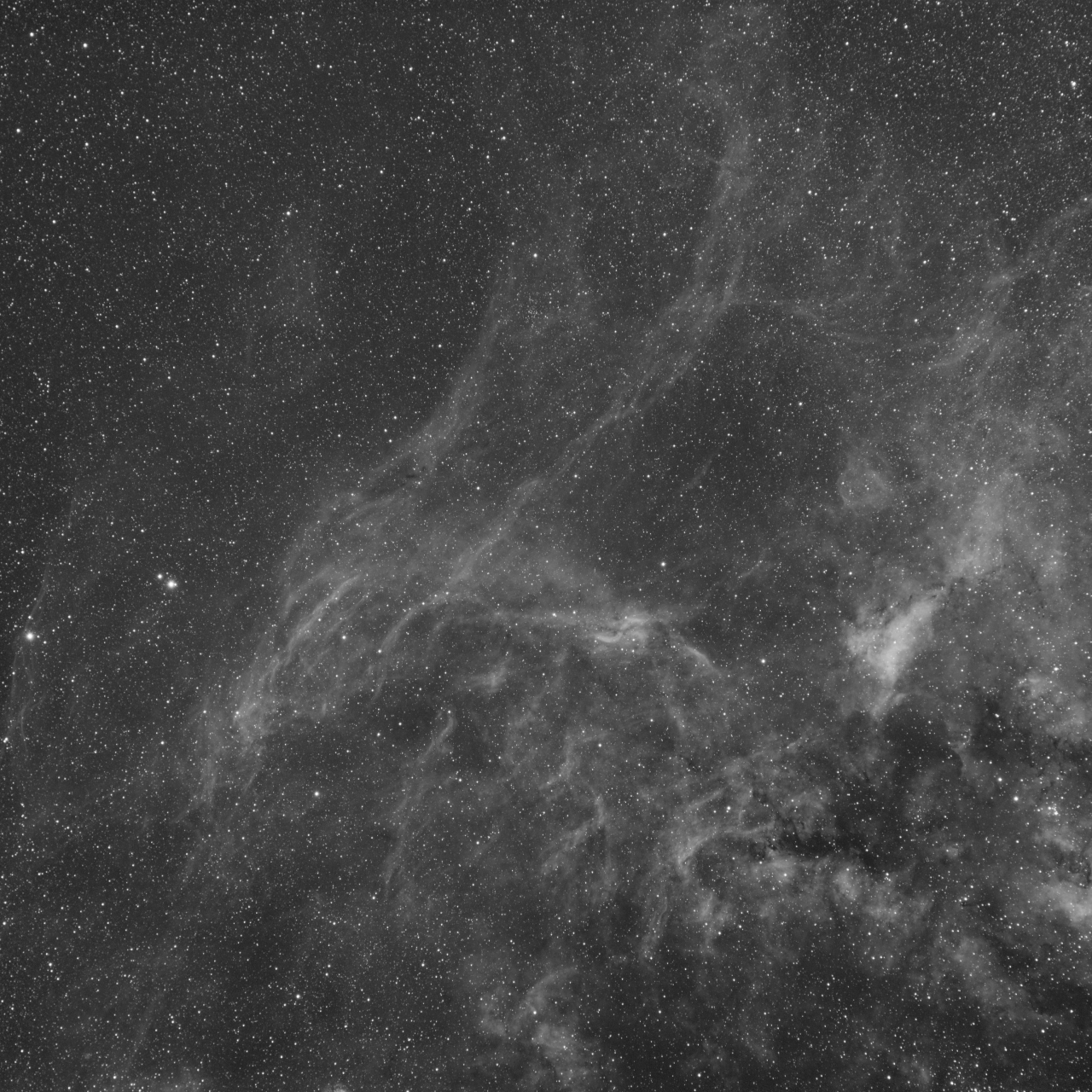 Cygnus near DWB111 - Ha